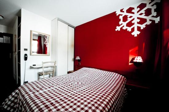 Hotel Le Grand Chalet Foncine-le-Haut Quarto foto